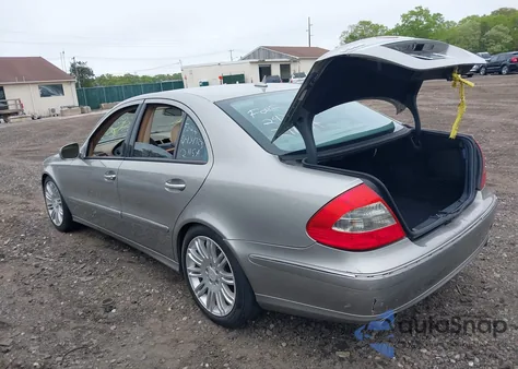 2008 Mercedes-Benz E 350 из США, поврежденный, VIN WDBUF56X48B195049
